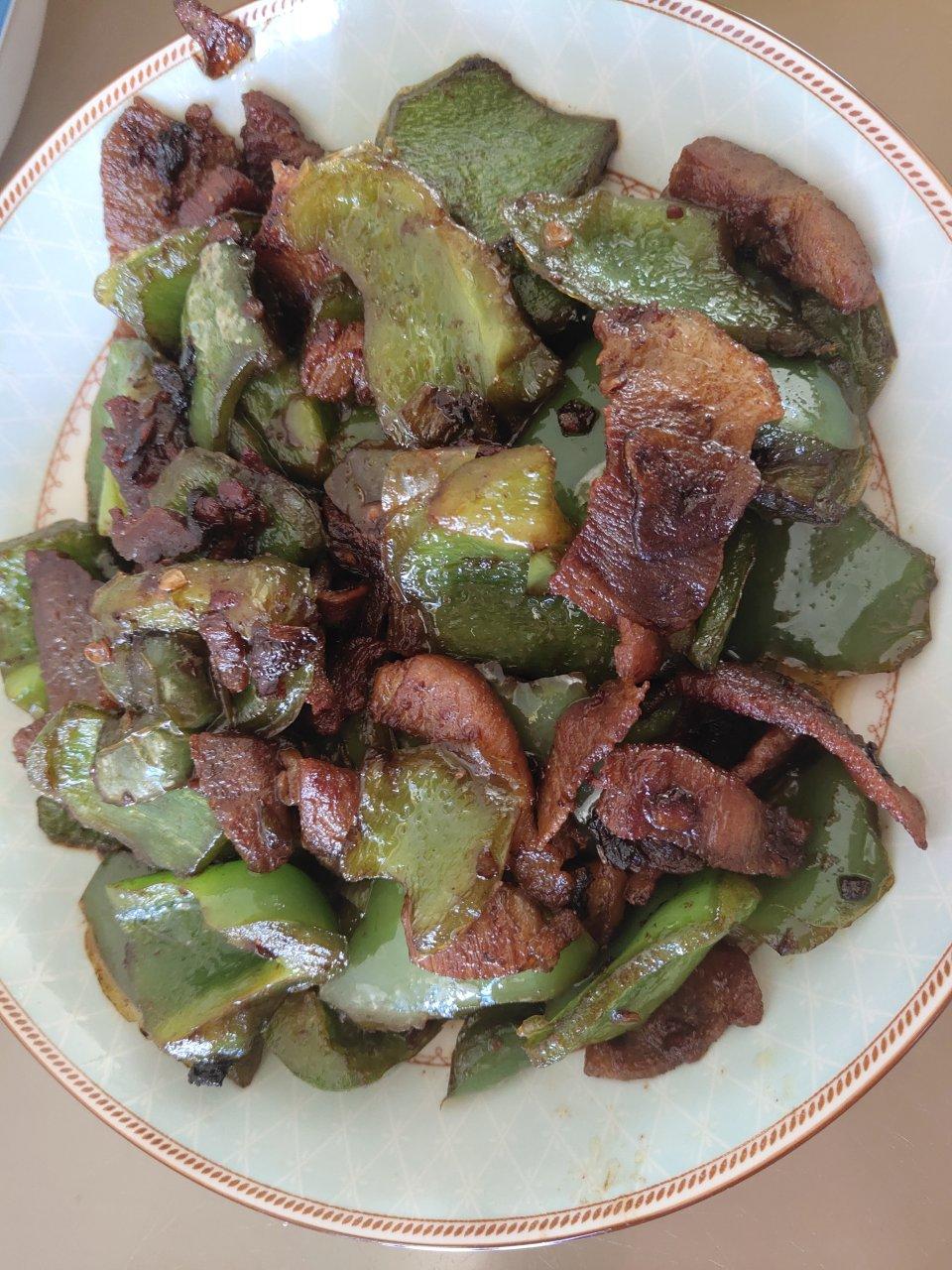 大辣椒炒肉
