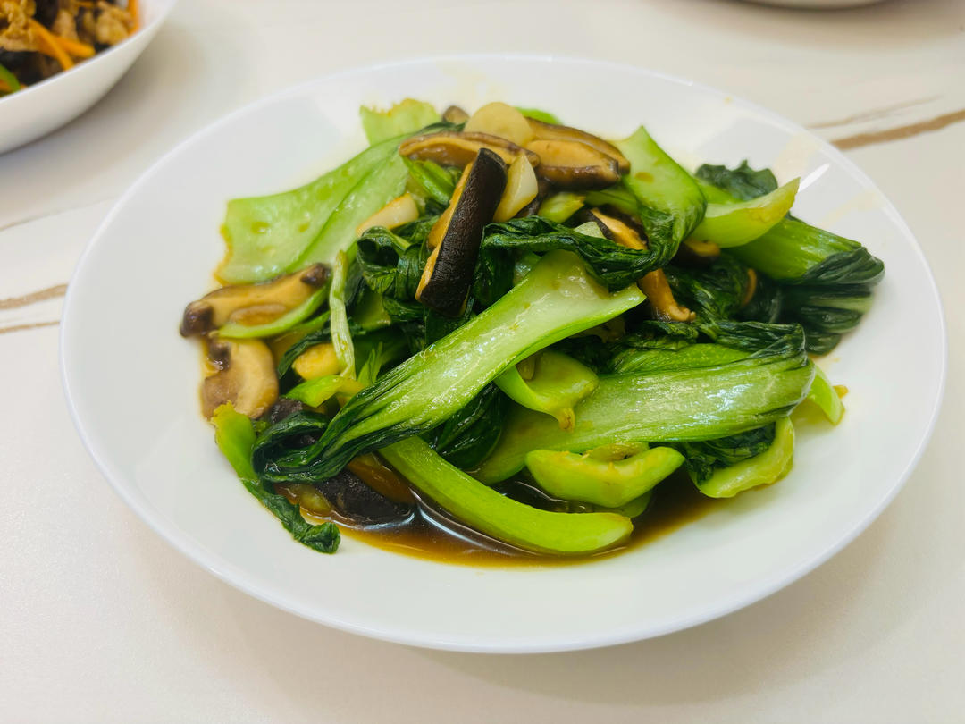 上海青炒香菇