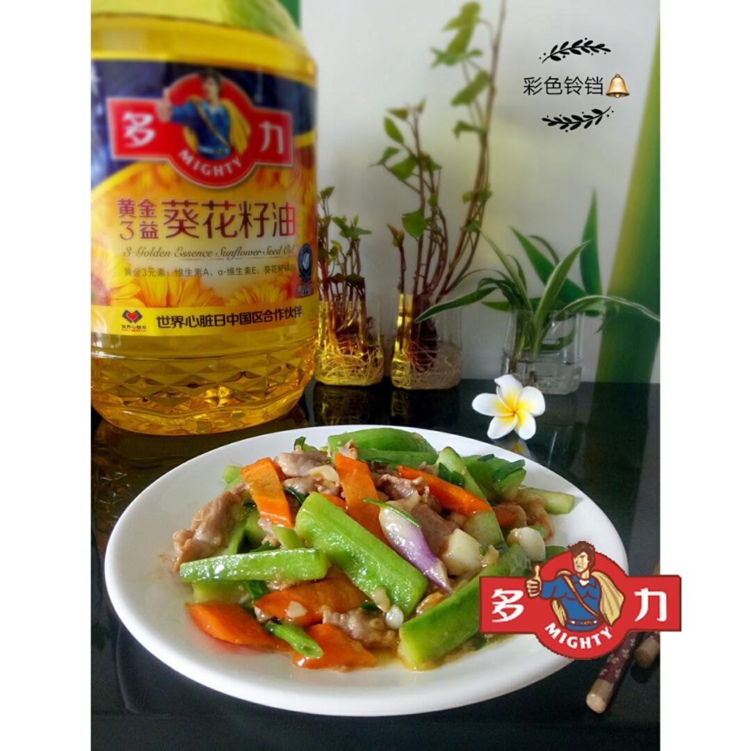 吃瓜季节~丝瓜炒肉