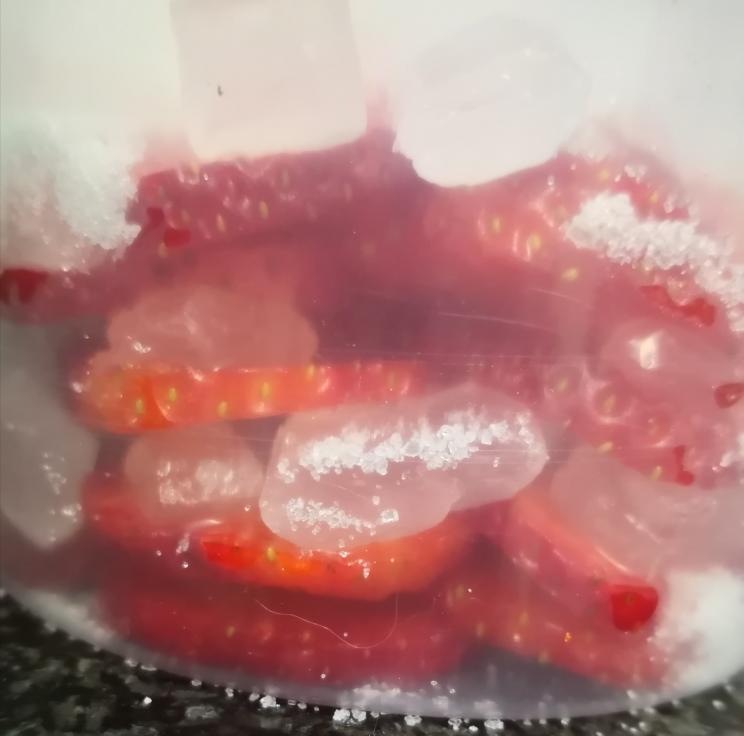 [酒酿系列]草莓酒