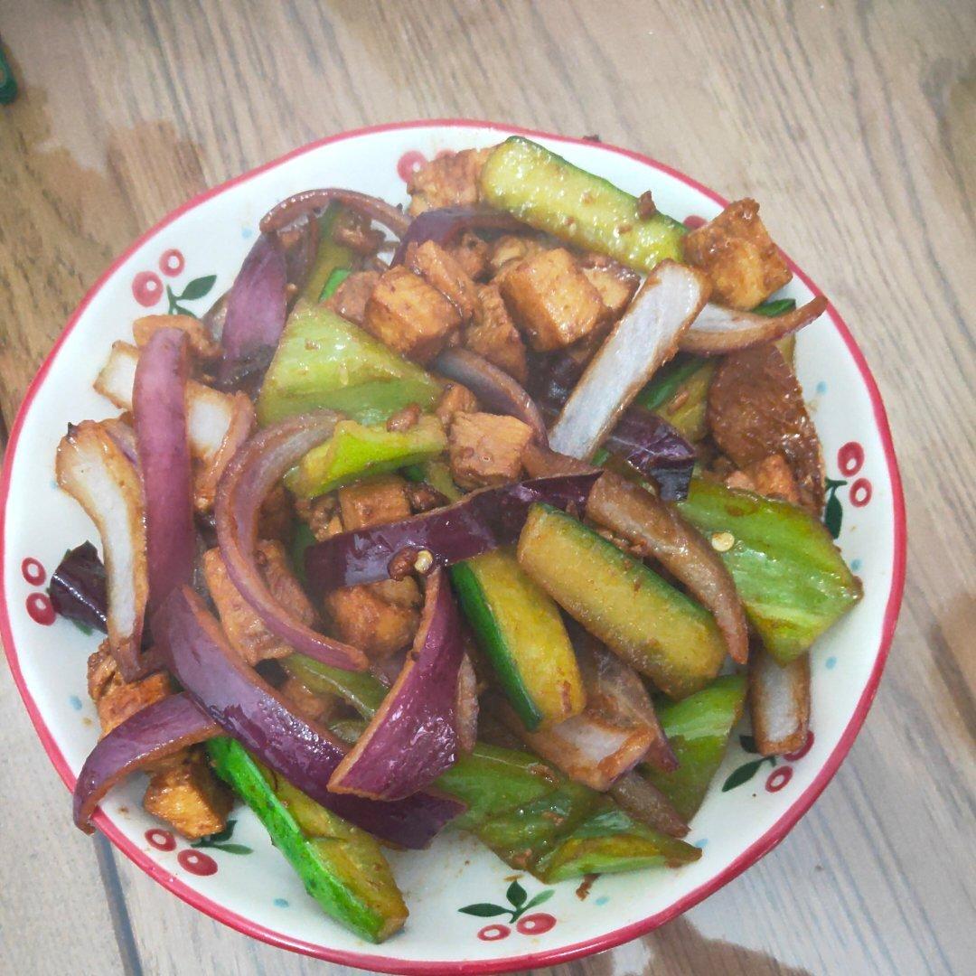 尖椒时蔬炒鸡胸肉🐔