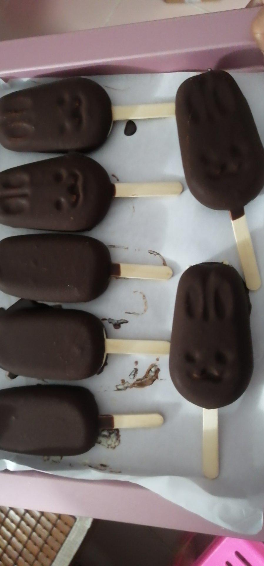 雪糕巧克力脆皮.梦龙脆皮 by pink-rabbit