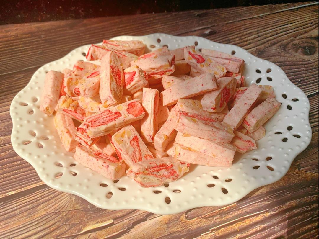 不甜草莓牛轧糖棉花糖版易操作孩子奶糖果草莓控