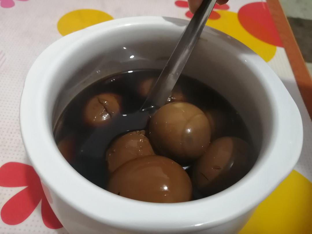 糖醋猪脚鸡蛋煲