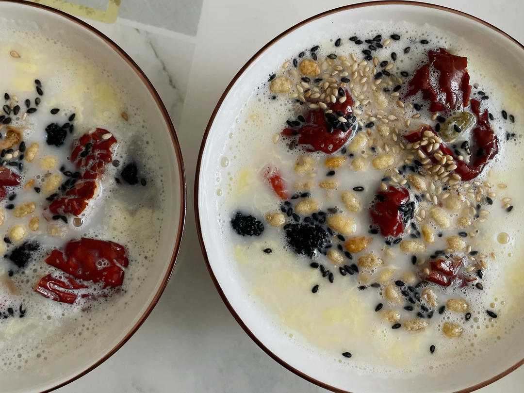 牛奶鸡蛋醪糟 冬日里最爱的甜品汤