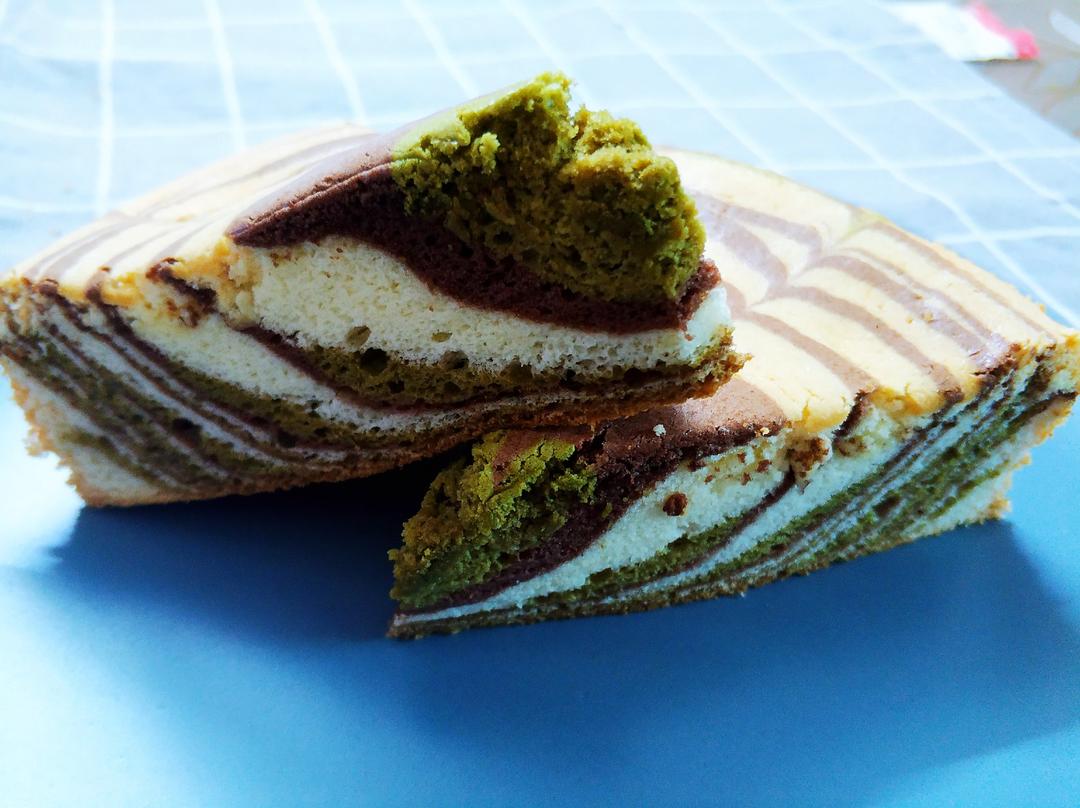 戚风蛋糕三色斑马纹戚风蛋糕