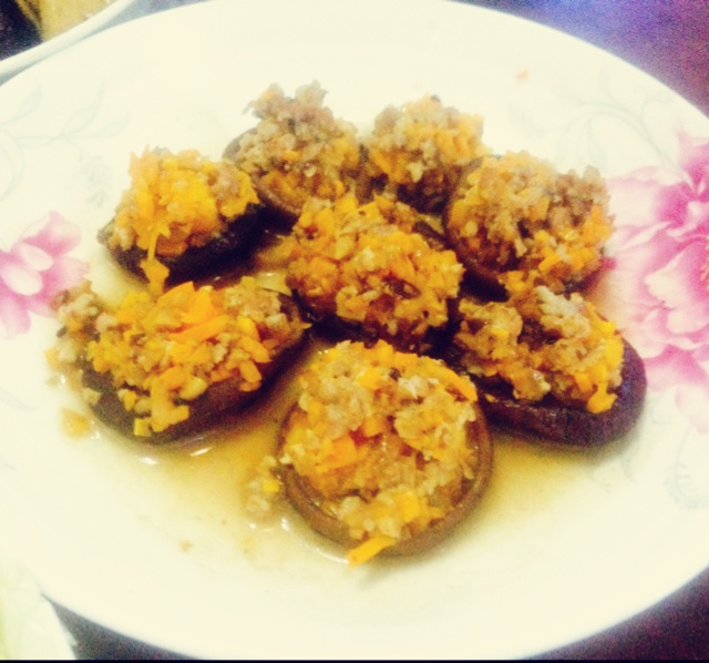 豆腐肉末酿香菇