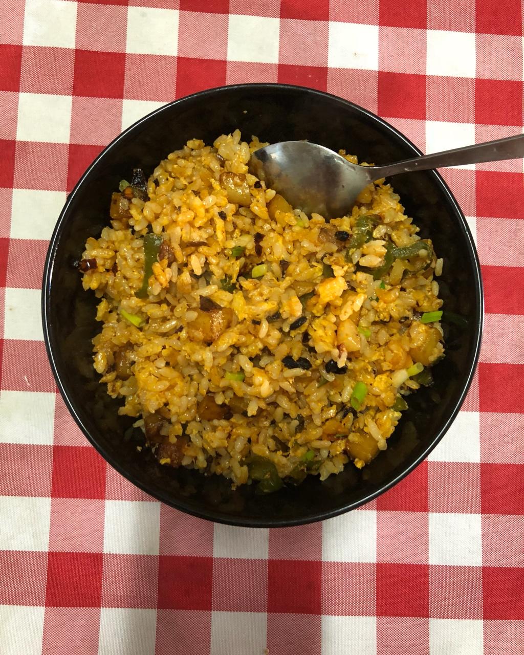 超美味的老干妈土豆炒饭