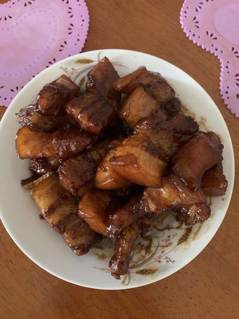 吃一块想两块不油不腻红烧肉