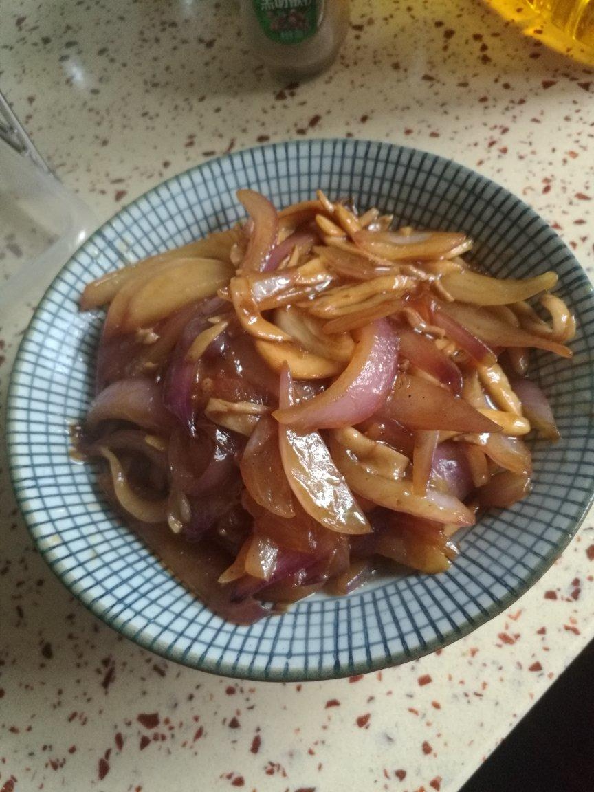 洋葱遇到杏鲍菇