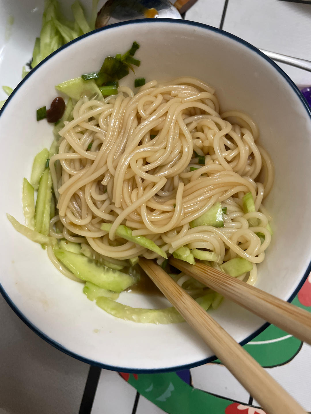 辣辣的干拌面