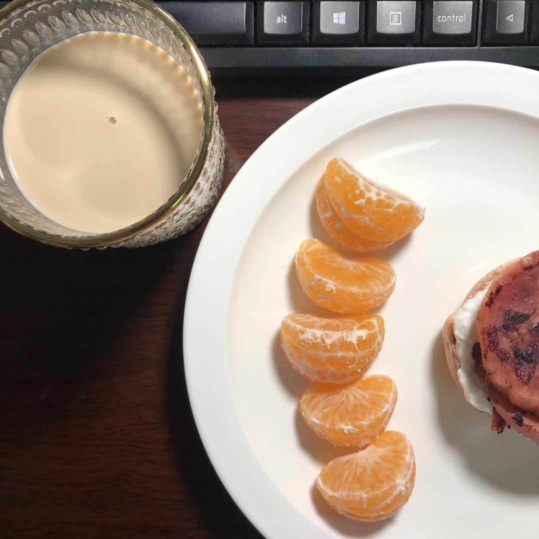 50%全麦无油乳清贝果（升级偷懒手揉法）