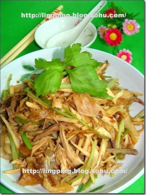 笋丝手撕鸡肉的做法