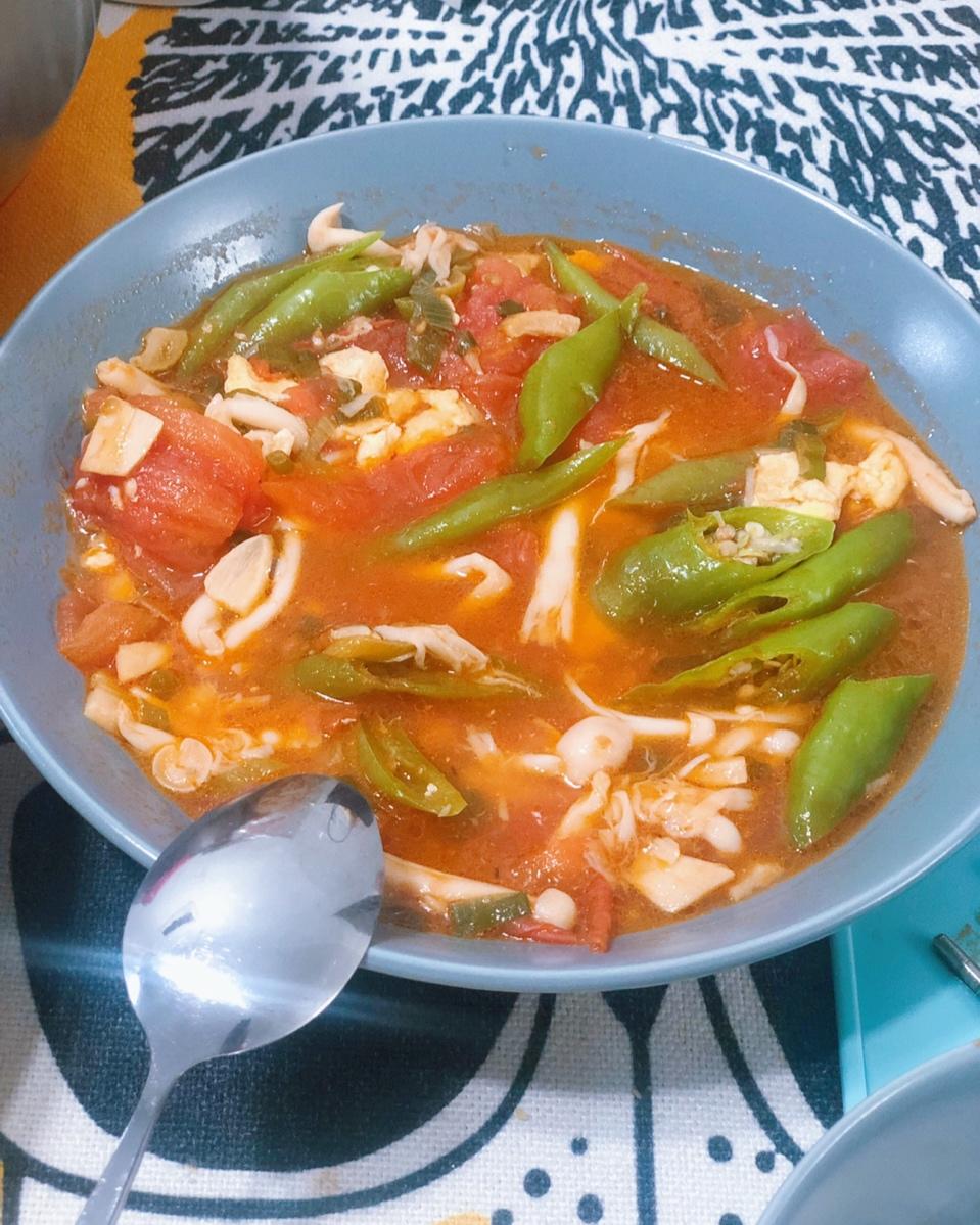 西红柿炒海鲜菇