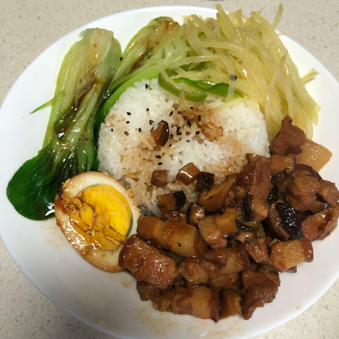 好吃到停不下来的卤肉饭