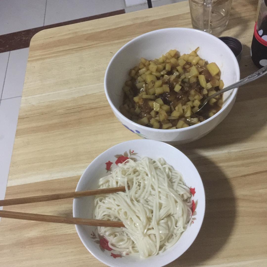 土豆炒粉丝