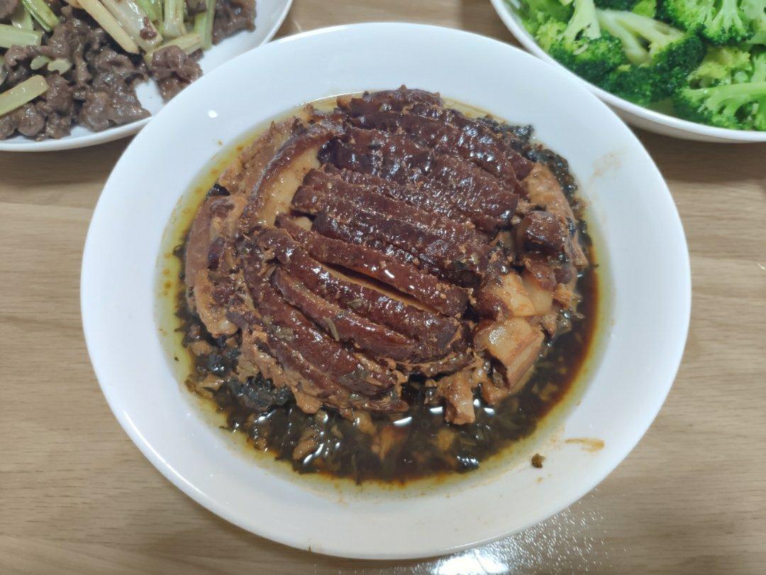 梅菜扣肉