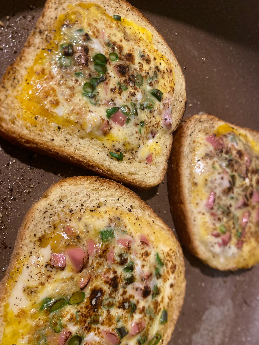 火腿芝士煎蛋吐司