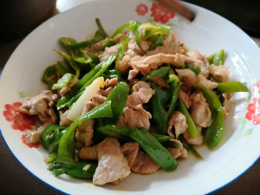 老梦_3a1x做的青椒炒肉