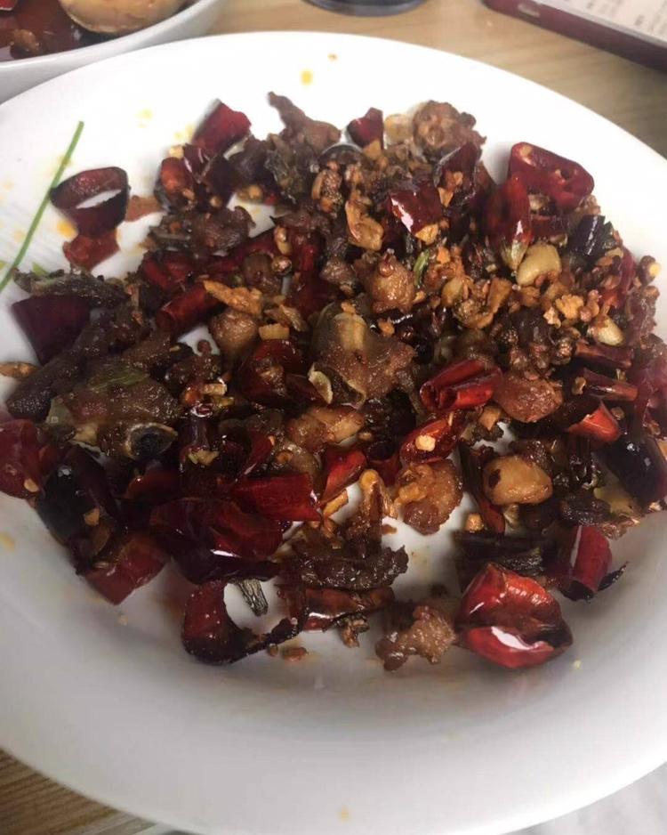 厨师长教你：“辣子鸡”的正宗做法，满满的干货快收藏吧