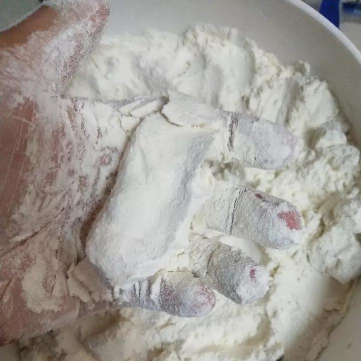 仨宝a做的普通面粉变低筋面粉