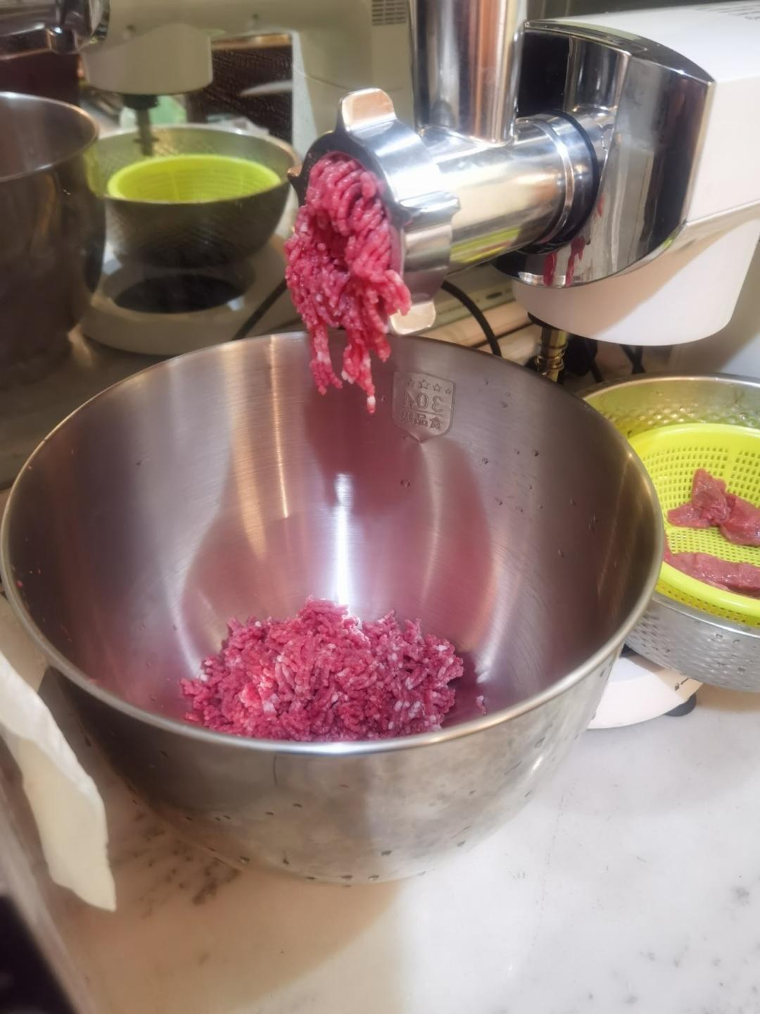 《手工牛肉丸》