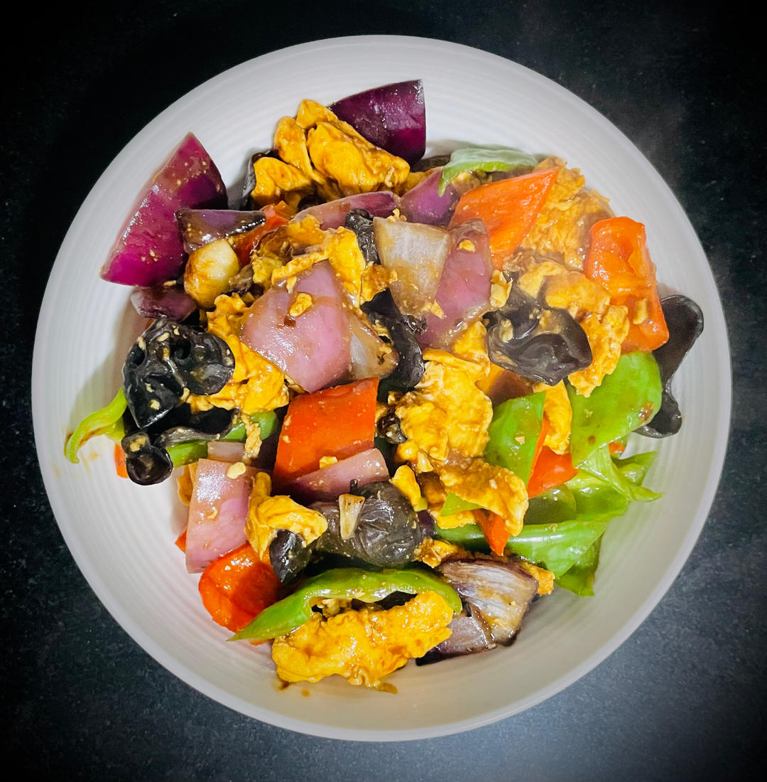 洋葱青红椒炒鸡蛋丝