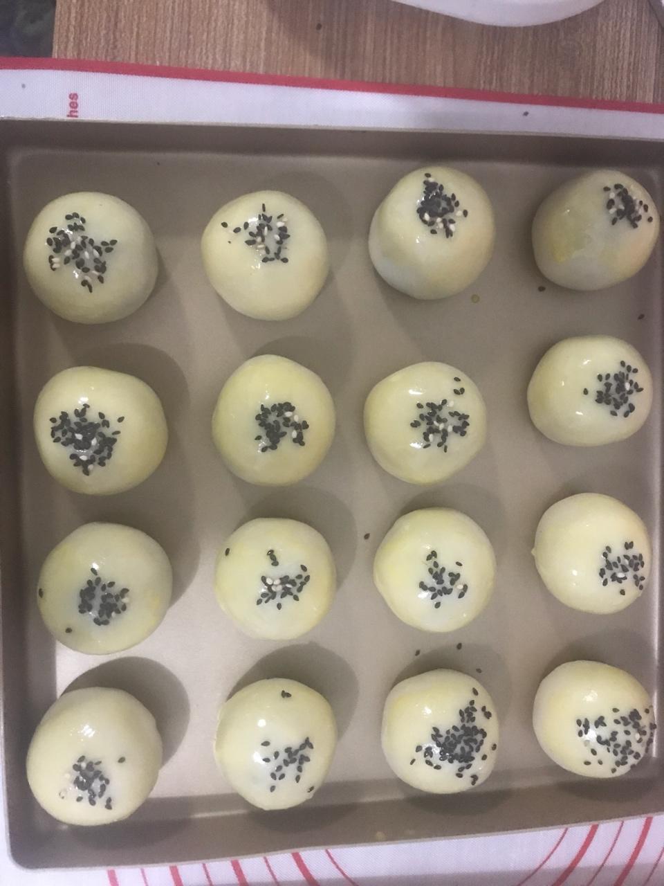 蛋黄酥