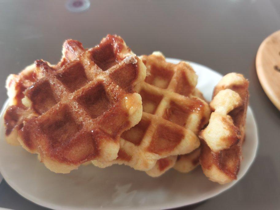焦糖比利时华夫饼