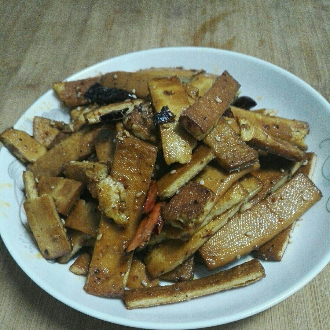 零嘴麻辣香干
