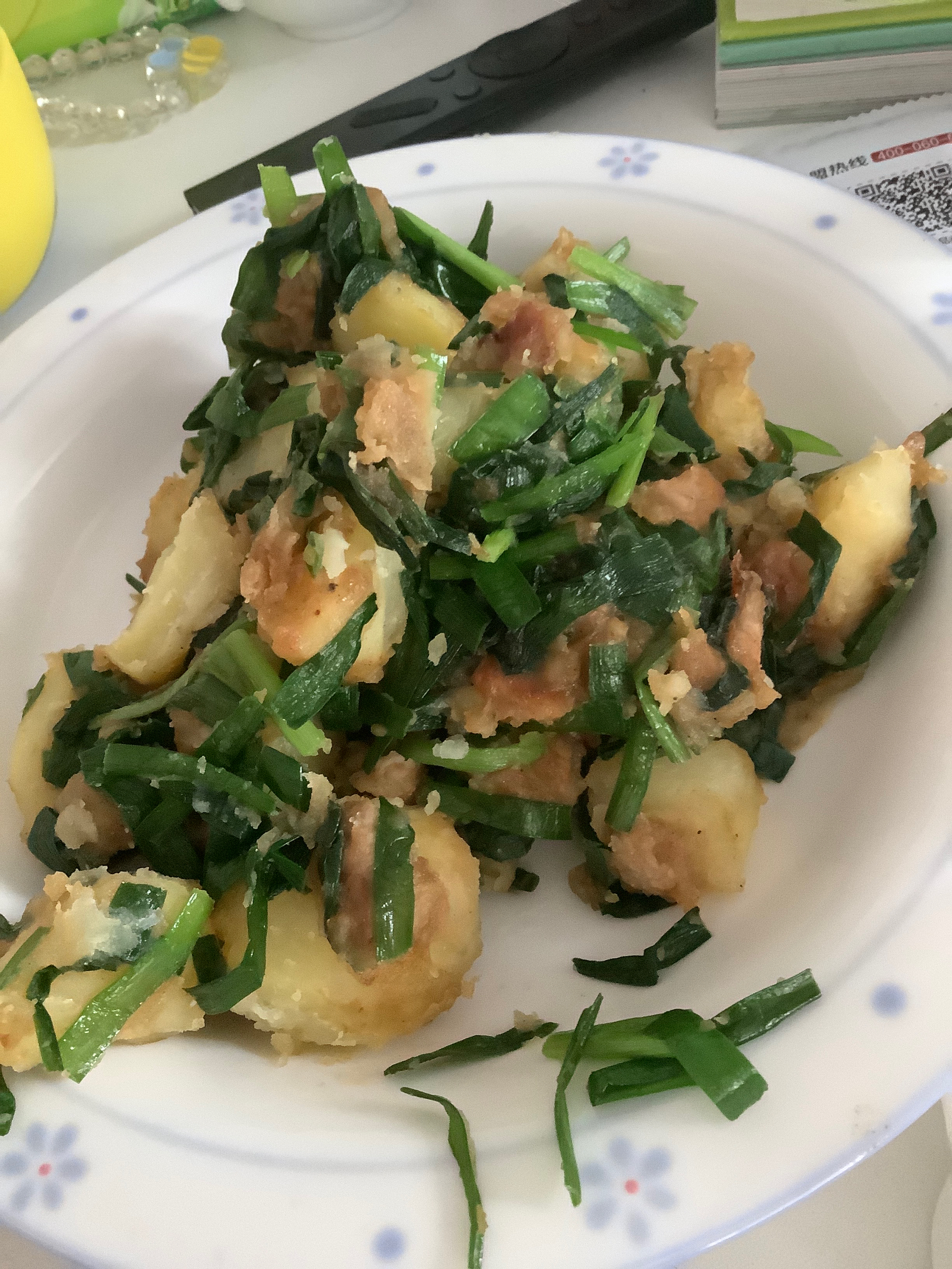 韭菜炕小土豆
