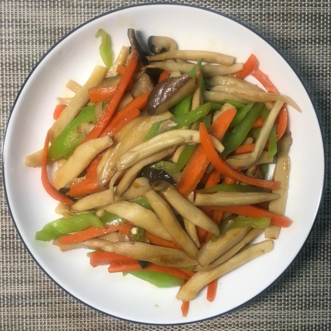 爆炒杏鲍菇
