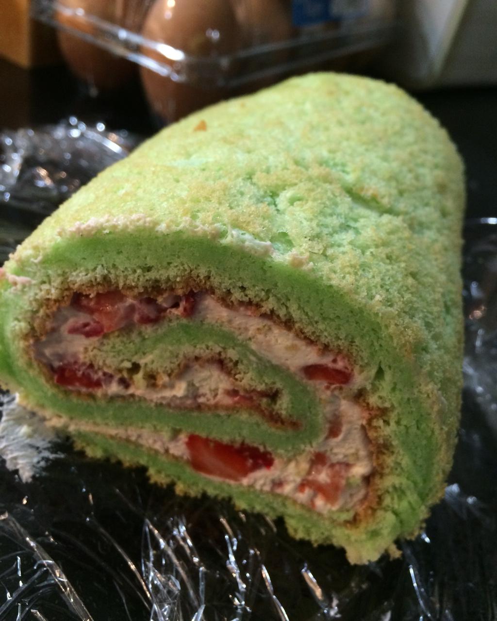 香兰戚风卷（新鲜香兰叶）
