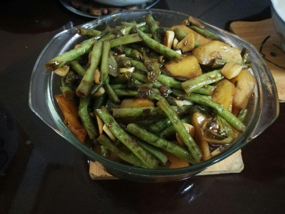 土豆炖豆角