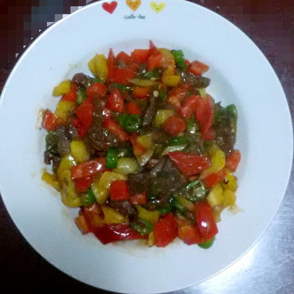 彩椒牛肉粒