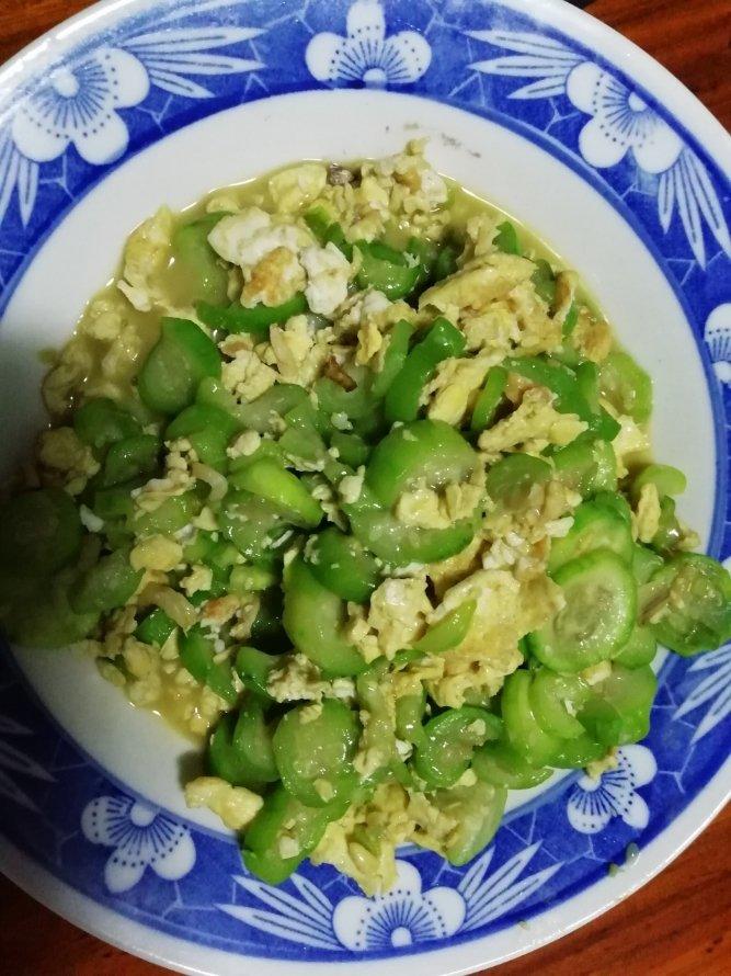 丝瓜炒蛋