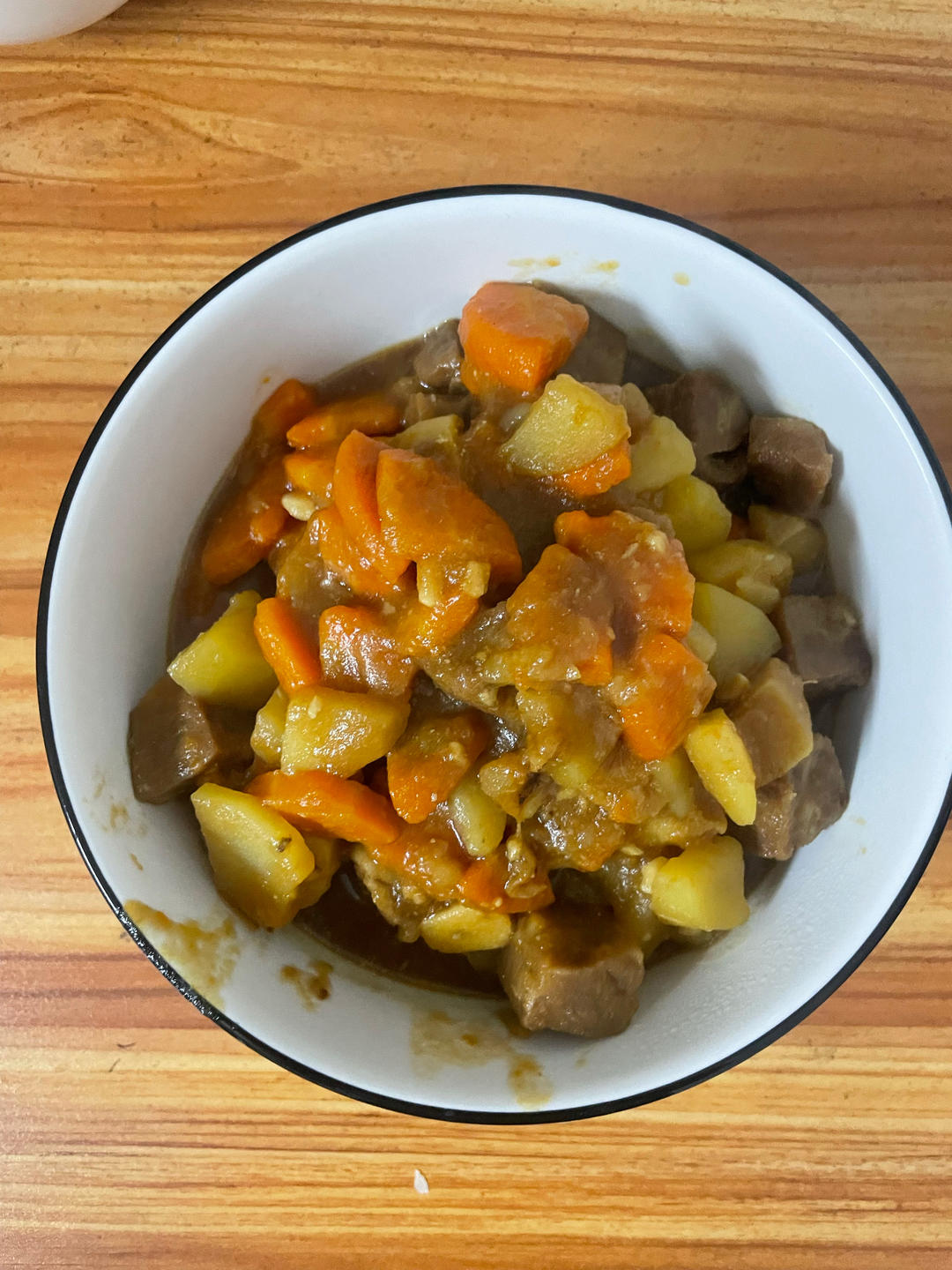 香喷喷炖牛腩