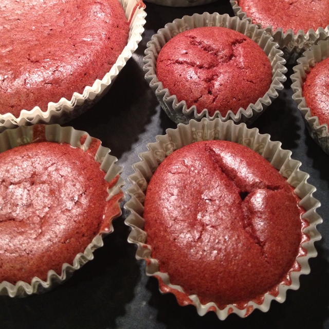 红丝绒戚风杯子蛋糕