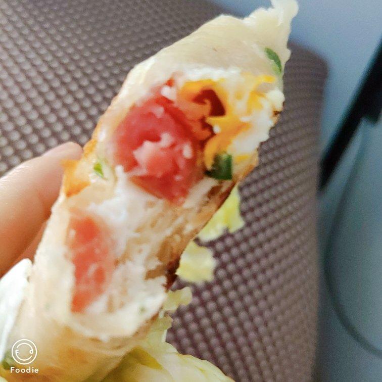 5分钟就能搞定的手抓饼早餐，酥到掉渣～