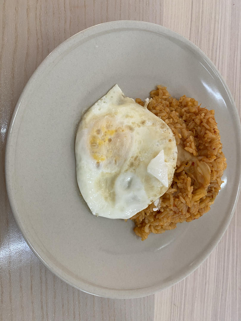 升级版辣白菜炒饭😭姜食堂同款🌟泡菜饭开出了p.o 斯密达