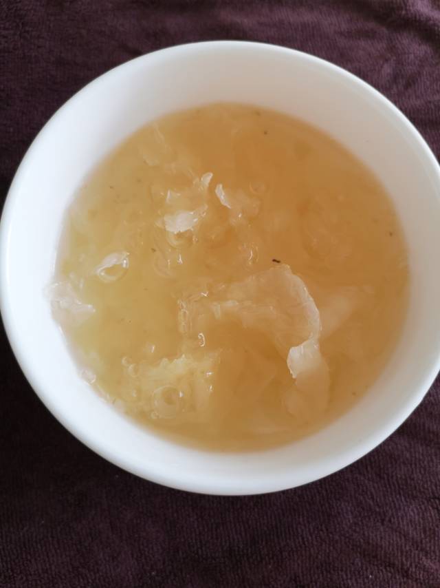 常喝可以年轻20岁的胶原蛋白糖水