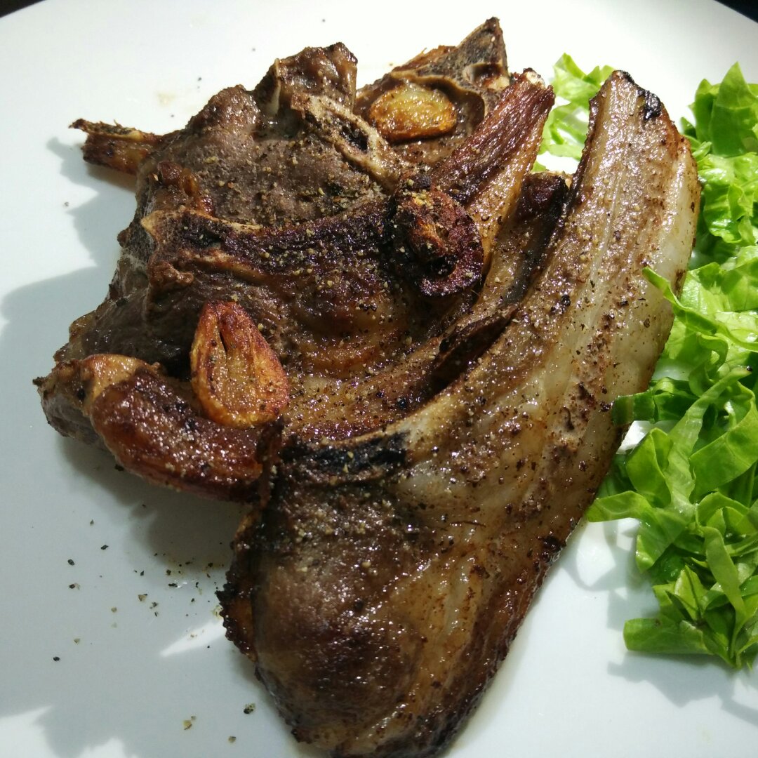 蒜香煎羊排