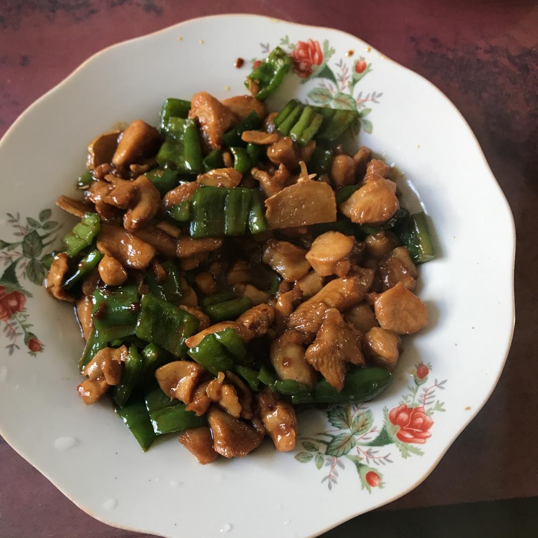 青椒炒鸡腿肉（大厨级别）