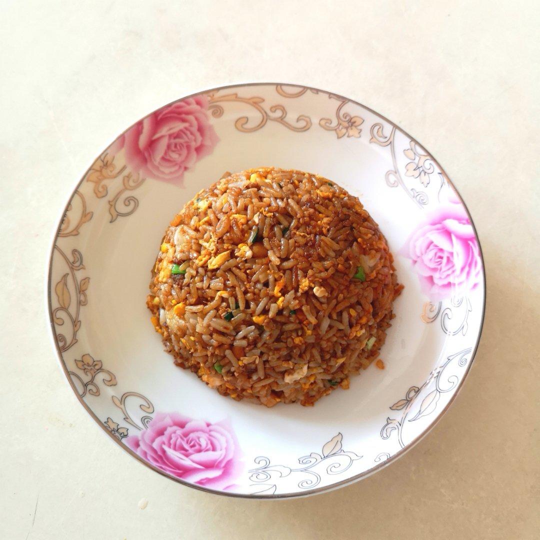 酱油炒饭(超级简单)