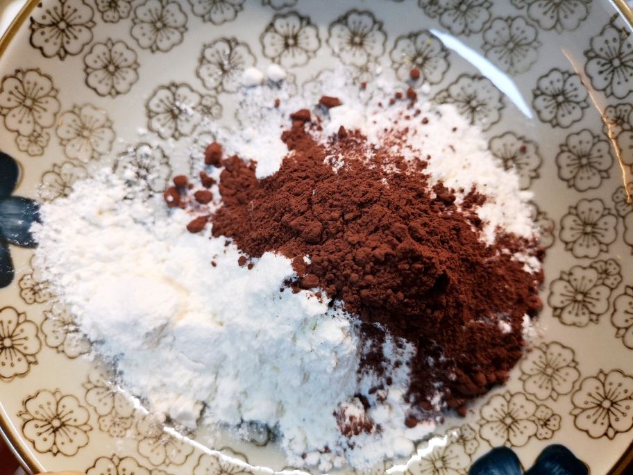 巧克力酥皮泡芙（小美版）的做法 步骤5
