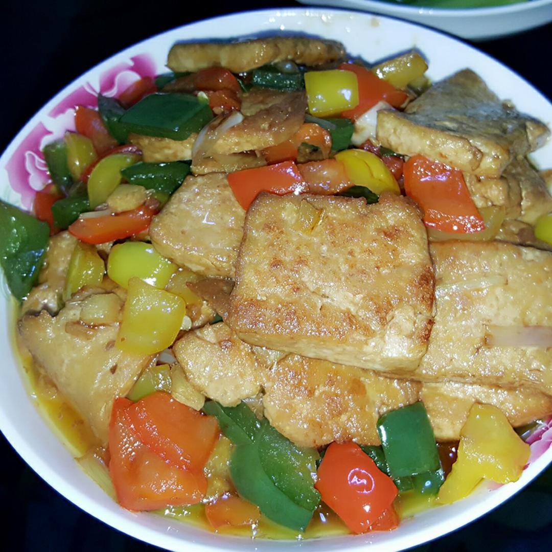 家常豆腐(彩椒版)