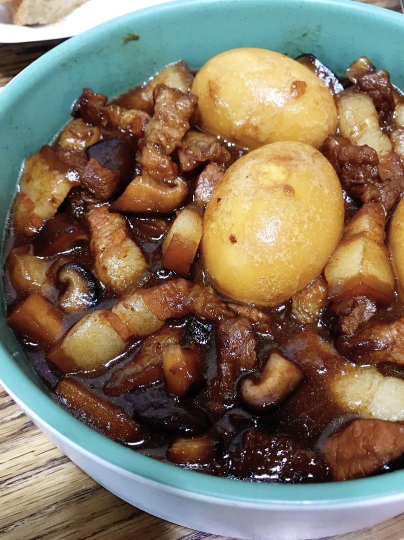 好吃到停不下来的卤肉饭