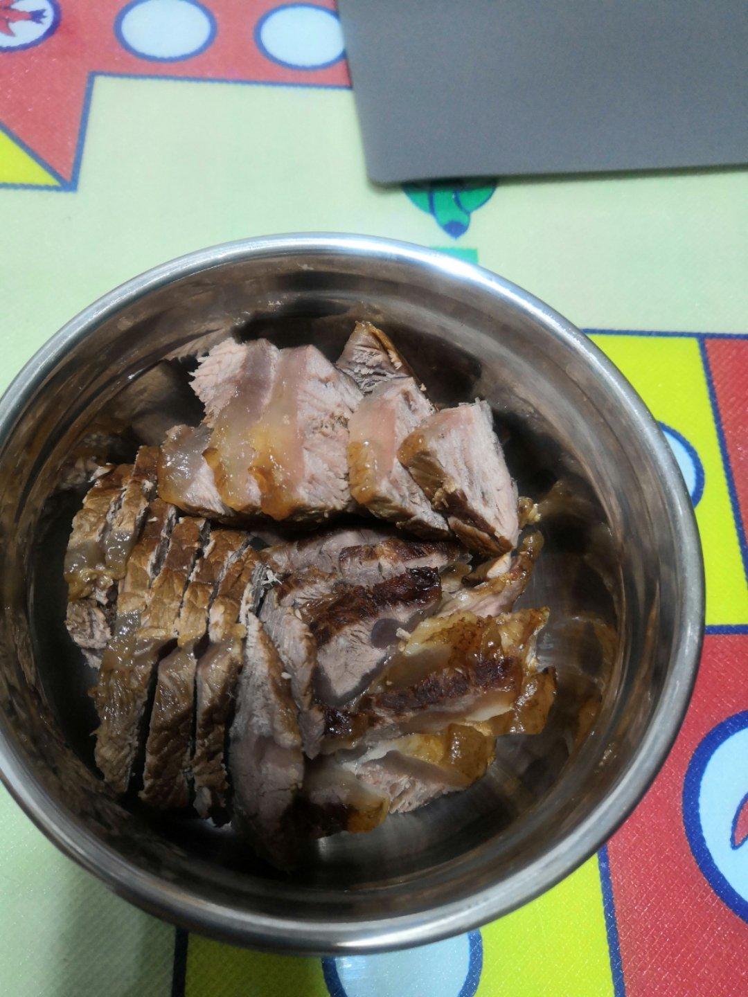 卤牛肉