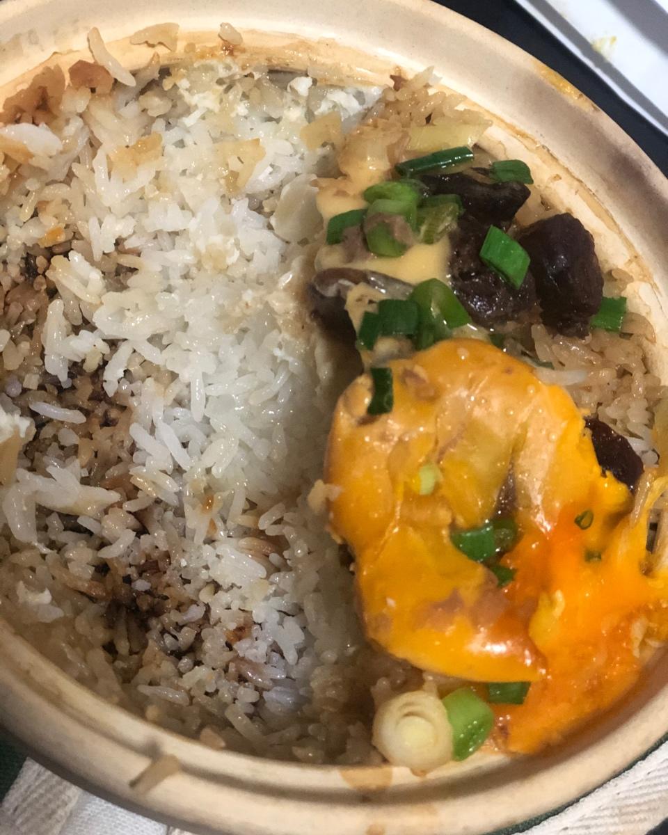 香肠煲仔饭