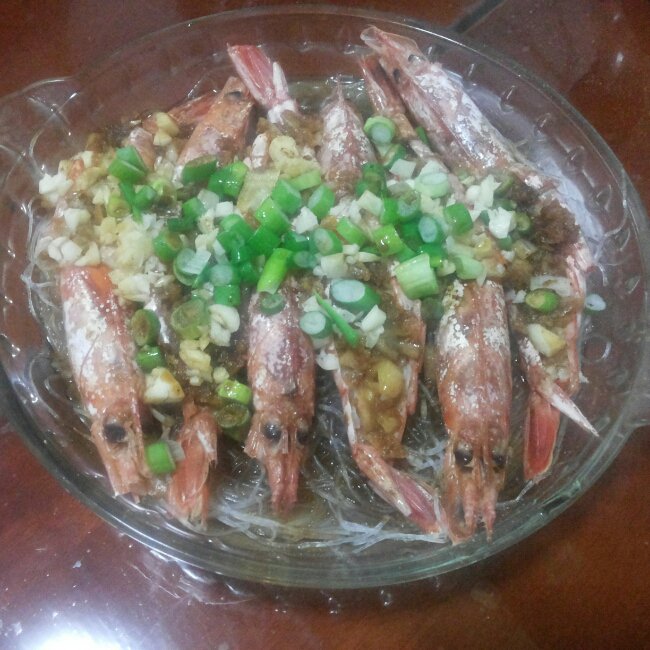 蒜蓉粉丝蒸虾